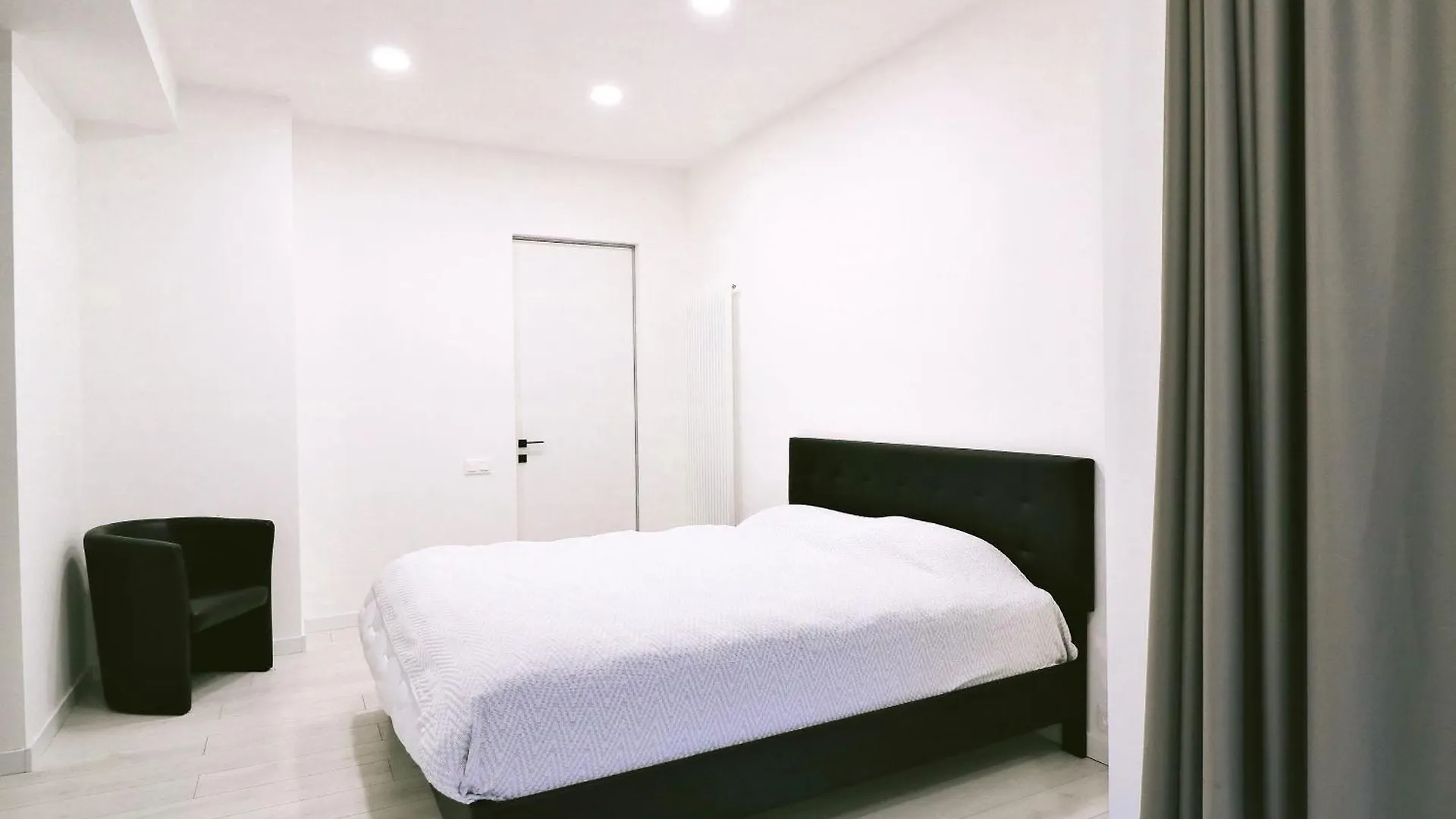 Brand New 2 Bed Apartment In Tbilisi Georgia